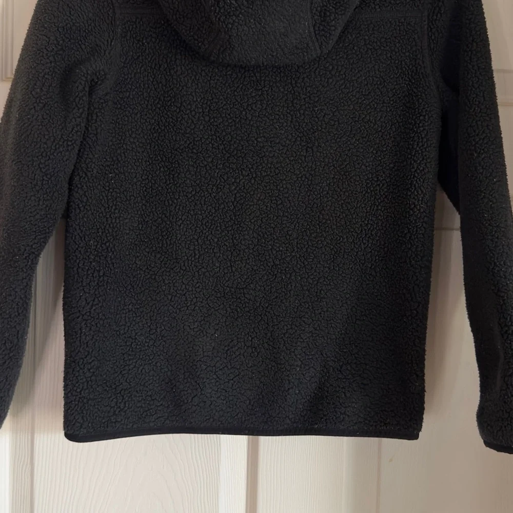 EUC The North Face Kids Sherpa‎ Hoodie - Black Size M
